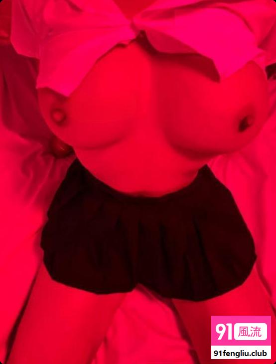 西乡巨乳肥臀大屁股